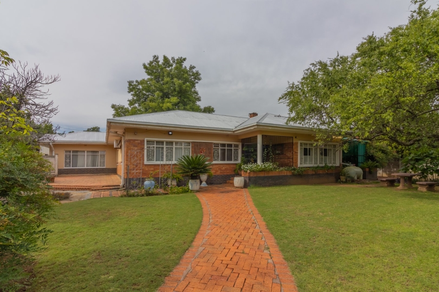 4 Bedroom Property for Sale in Suidrand Free State